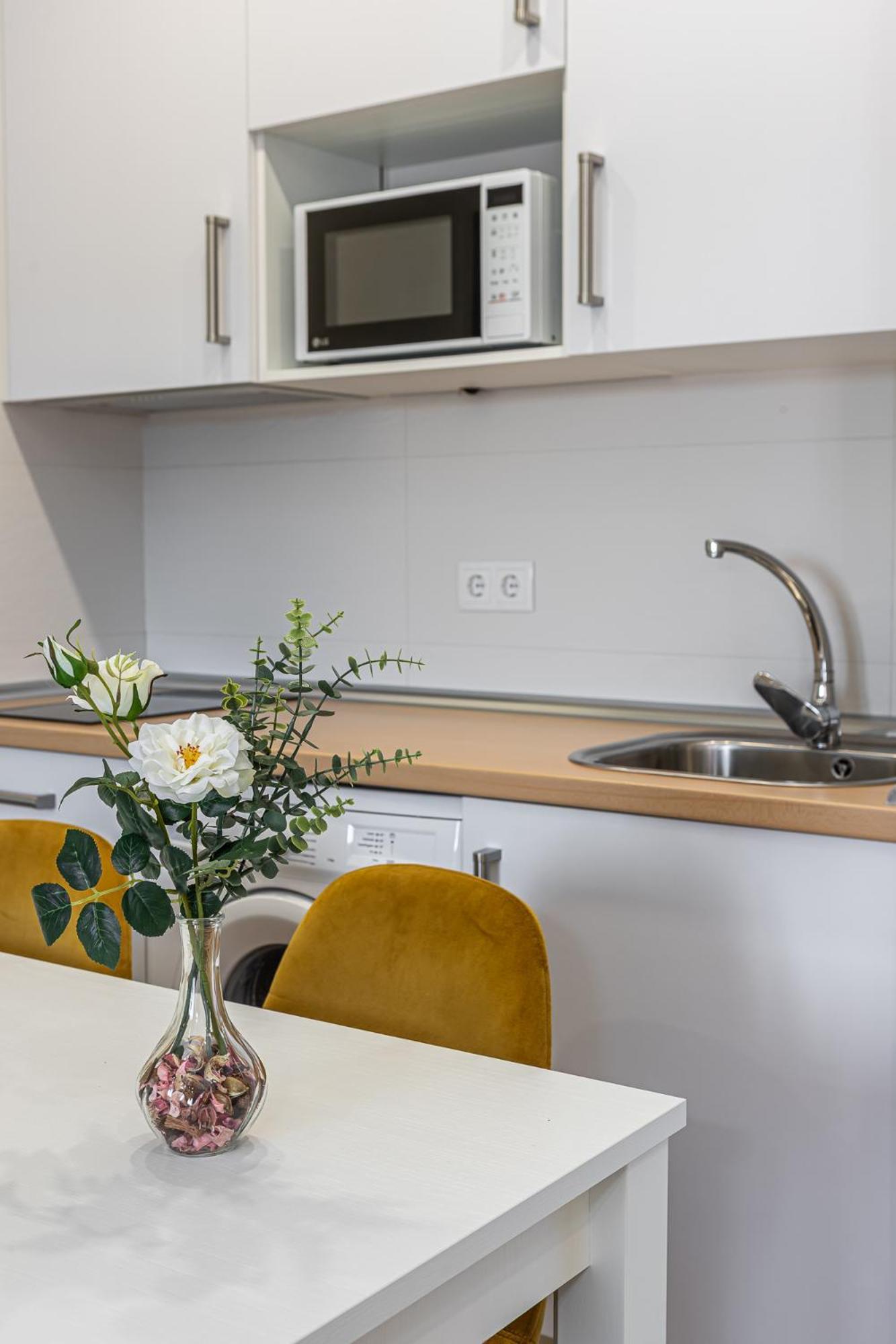 Jardines - Apartamentos & Estudio Сьемпосуэлос Экстерьер фото